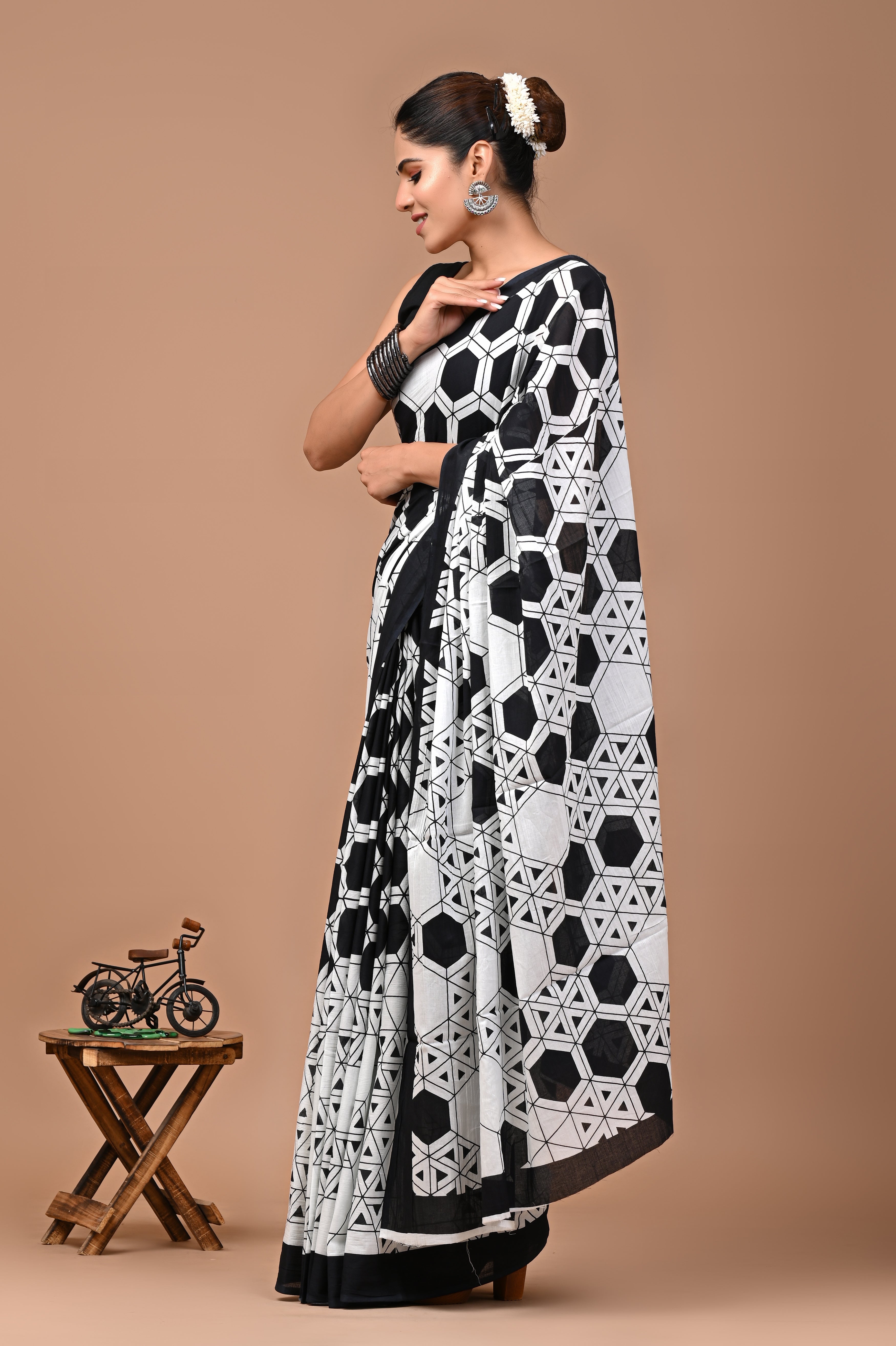Jaipuri Printed Pure Cotton Mulmul Saree With Blouse - Mj Creation
