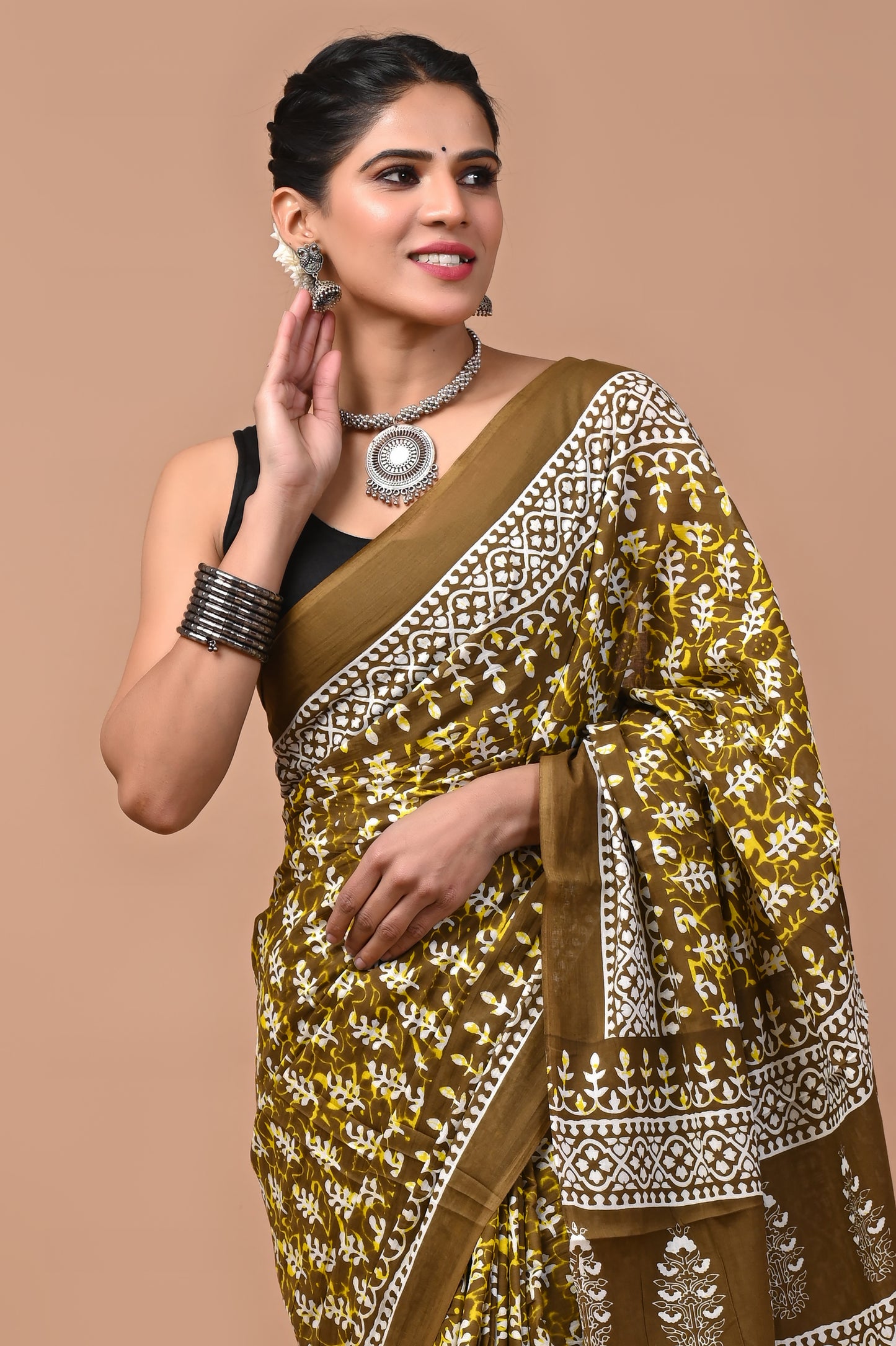 Ajrak Printed Pure Cotton Mulmul Saree With Blouse